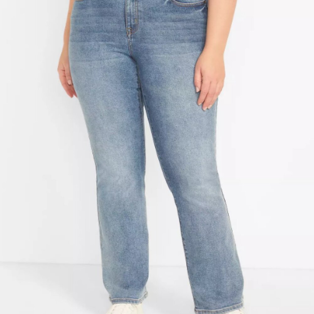 Signature Fit Boot Jean - Light Wash